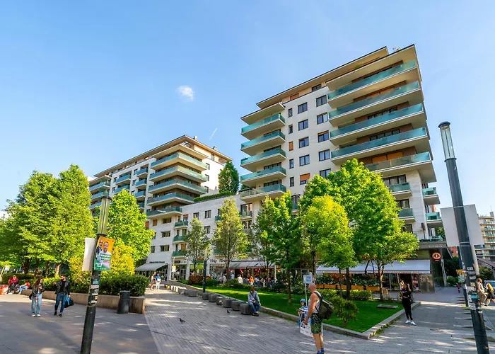 Elegant City Nest One